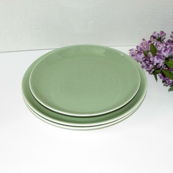 3 Poole Pottery Cameo Plates Salad & Bread Sage Green Mid-Century Retro Vintage - Picture 2 of 6